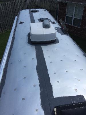 Cutting in with a brush (Rubberized Primer)